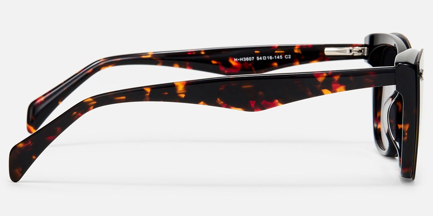 Fineen - Cat Eye Tortoise Clip-on Sunglasses product detail 6