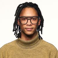 Inerney - Aviator Black Eyeglasses | Vooglam On Model 1