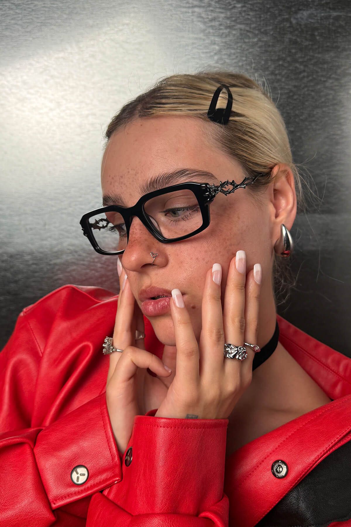 Explore the design story of Vorpal - Dark Thorn Rectangle Black Glasses | Vooglam 2