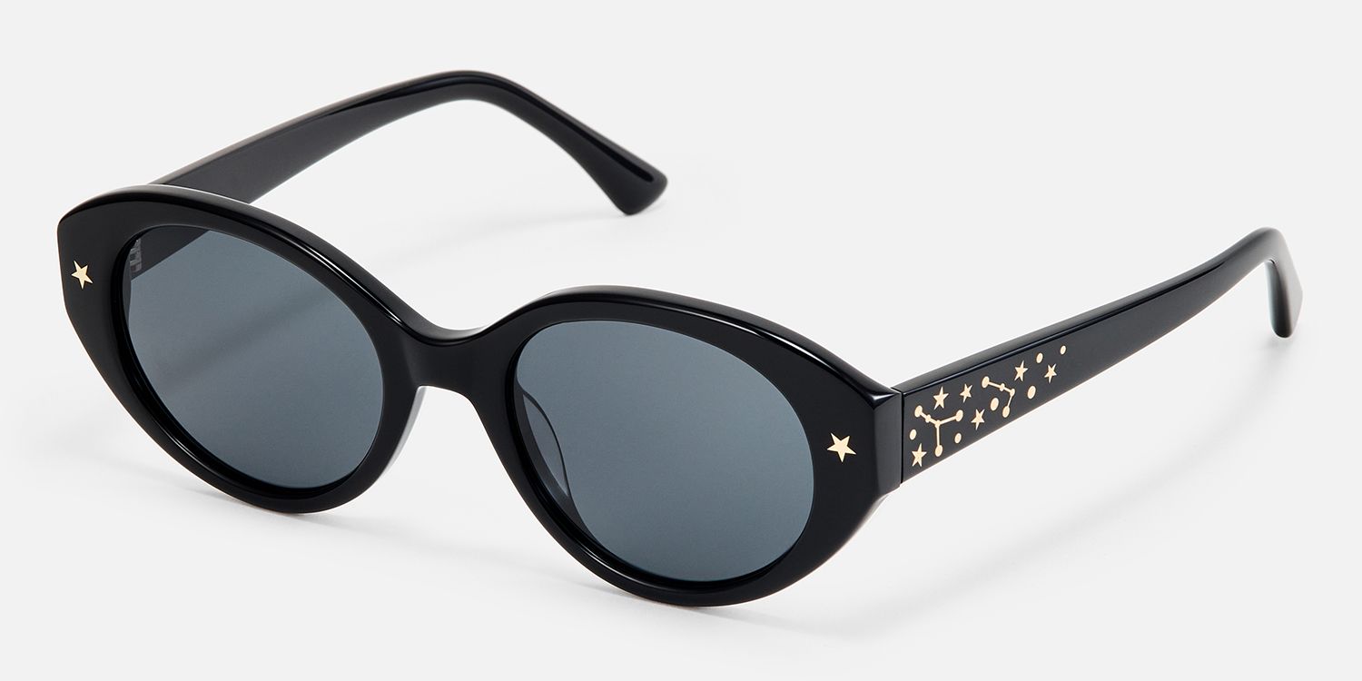 Starlust - Oval Black Sunglasses | Vooglam Front View