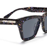 Drip - Rectangle Black Sunglasses | Vooglam Design Details