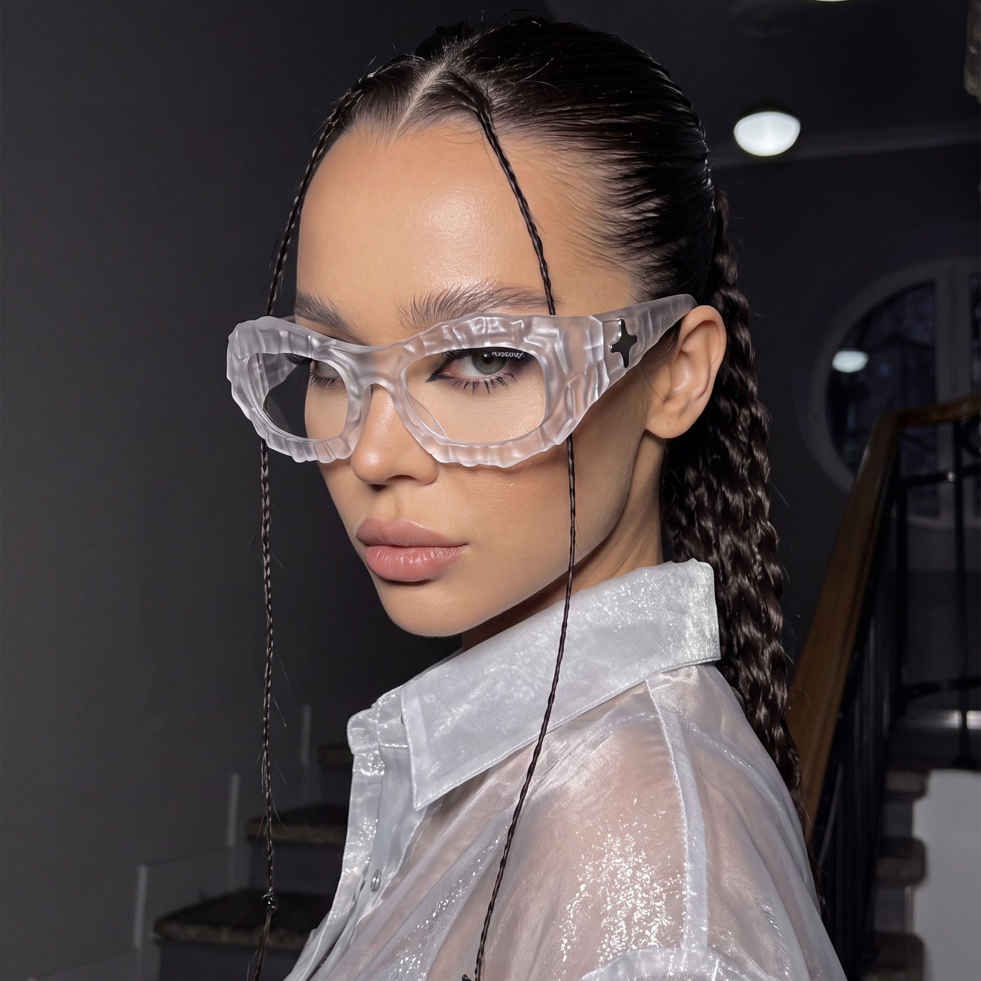 Vooglam Street Style in Real Life: The Geologist - Clear Transparent Marble Glasses by Vooglam