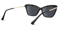 Annie - Elegant Black Rectangle Frame Sunglasses - 3