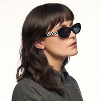 SHHHH~ - Oval Black Sunglasses | Vooglam On Model 2