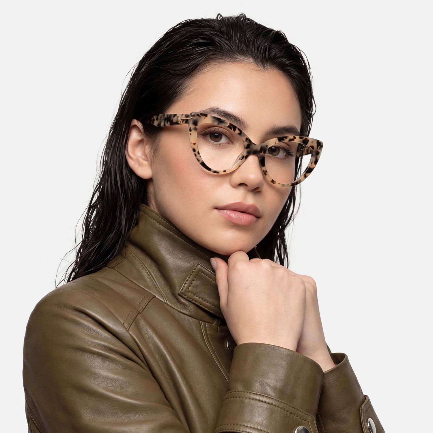 Explore the design story of Veromca - Cat Eye Tortoise Eyeglasses | Vooglam