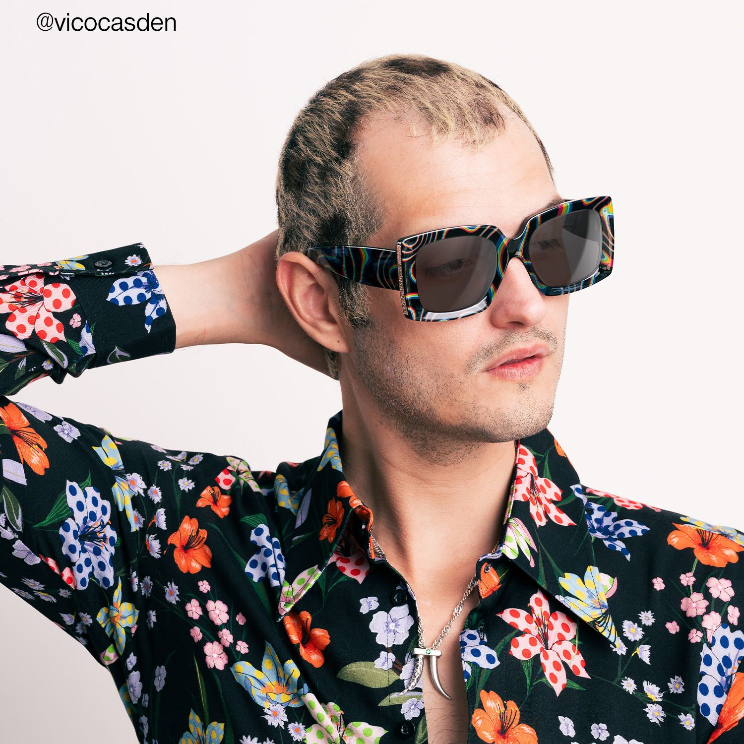 Borislav - Rectangle Multicolor Sunglasses | Vooglam display picture 1