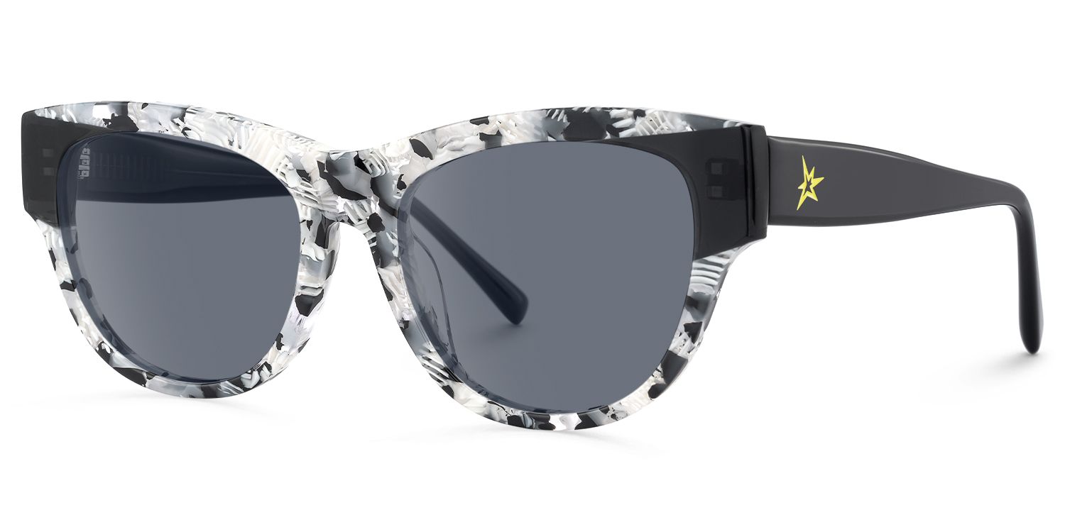 Fusion - Cat Eye Pattern Sunglasses | Vooglam Front View