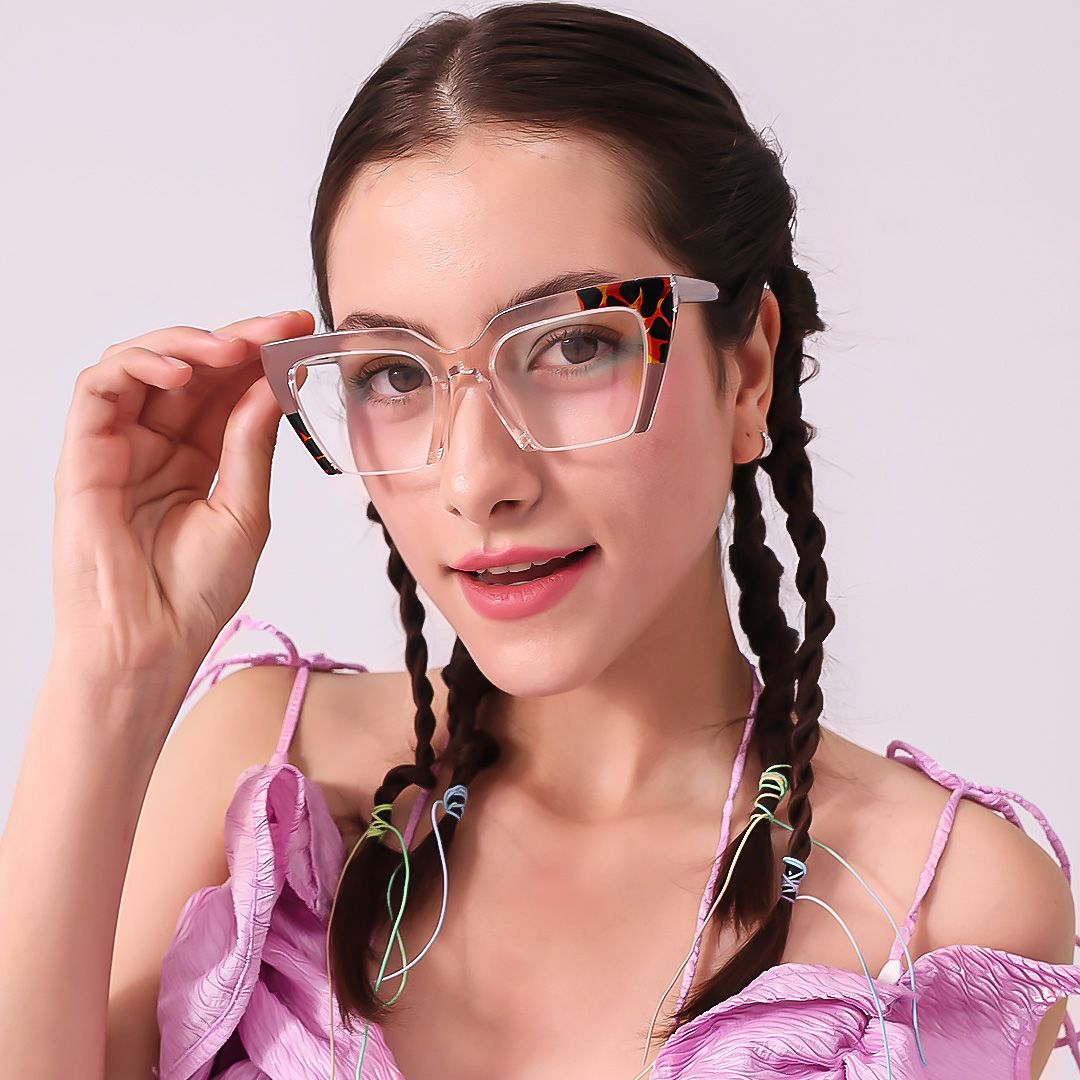 Danyale - Square Brown/Tortoise Eyeglasses by Vooglam - On Model