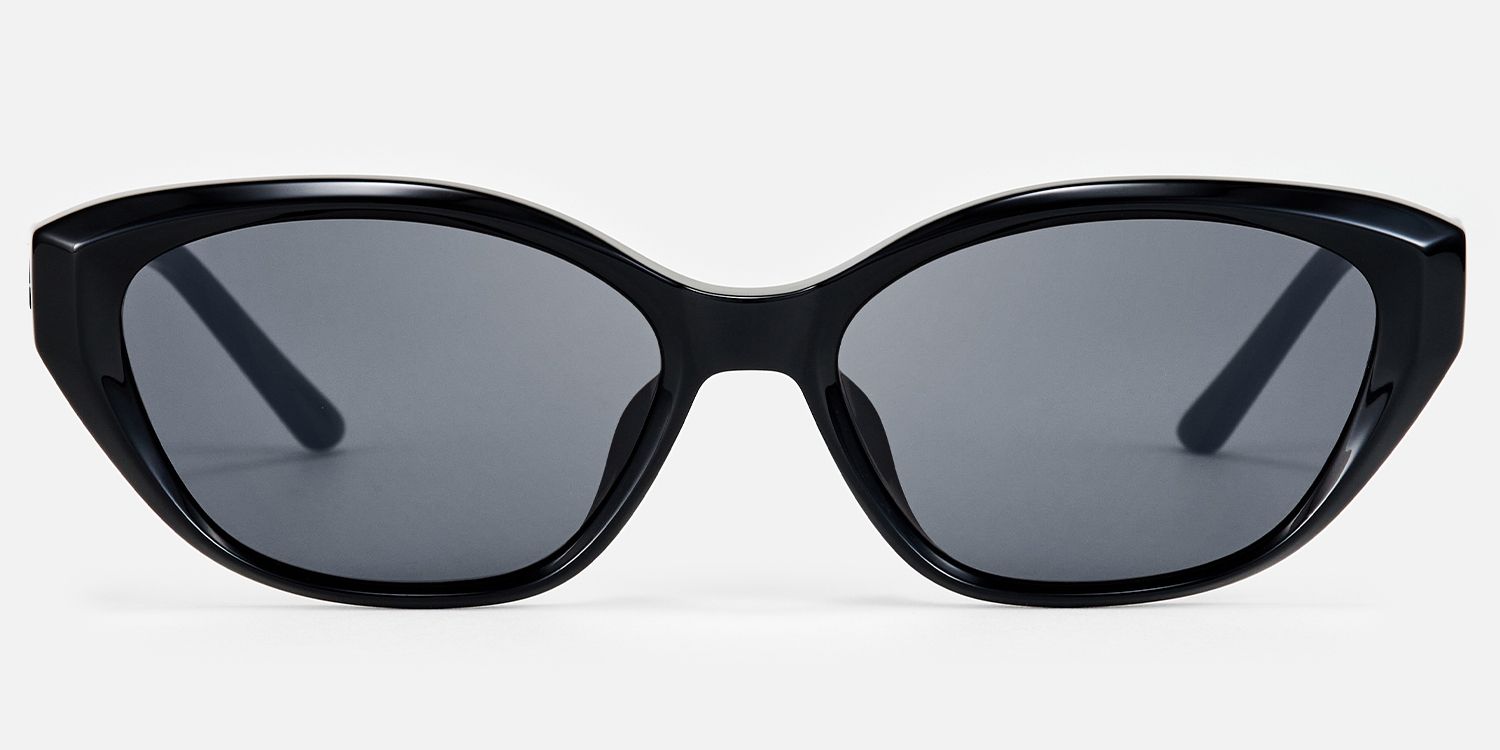 Strata - Geometric Black Sunglasses | Vooglam Angle View