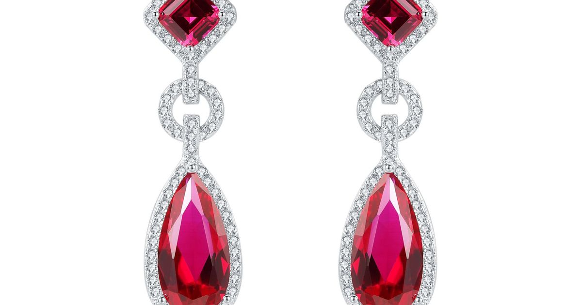 Piercing Red Color Glamorous Ruby Red Waterdrop Pierced Earrings | Vooglam