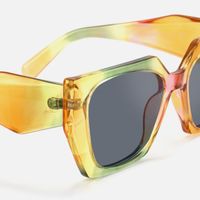 Faridah - Geometric Multicolor Sunglasses | Vooglam Design Details