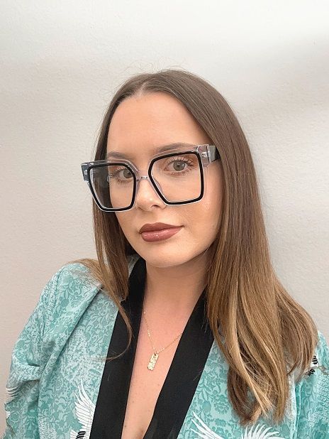 Vooglam review from alexkwillslay: The color was great, and the frames were pretty comfortable on my face. Beautiful unique glasses. I'm very satisfied with them.