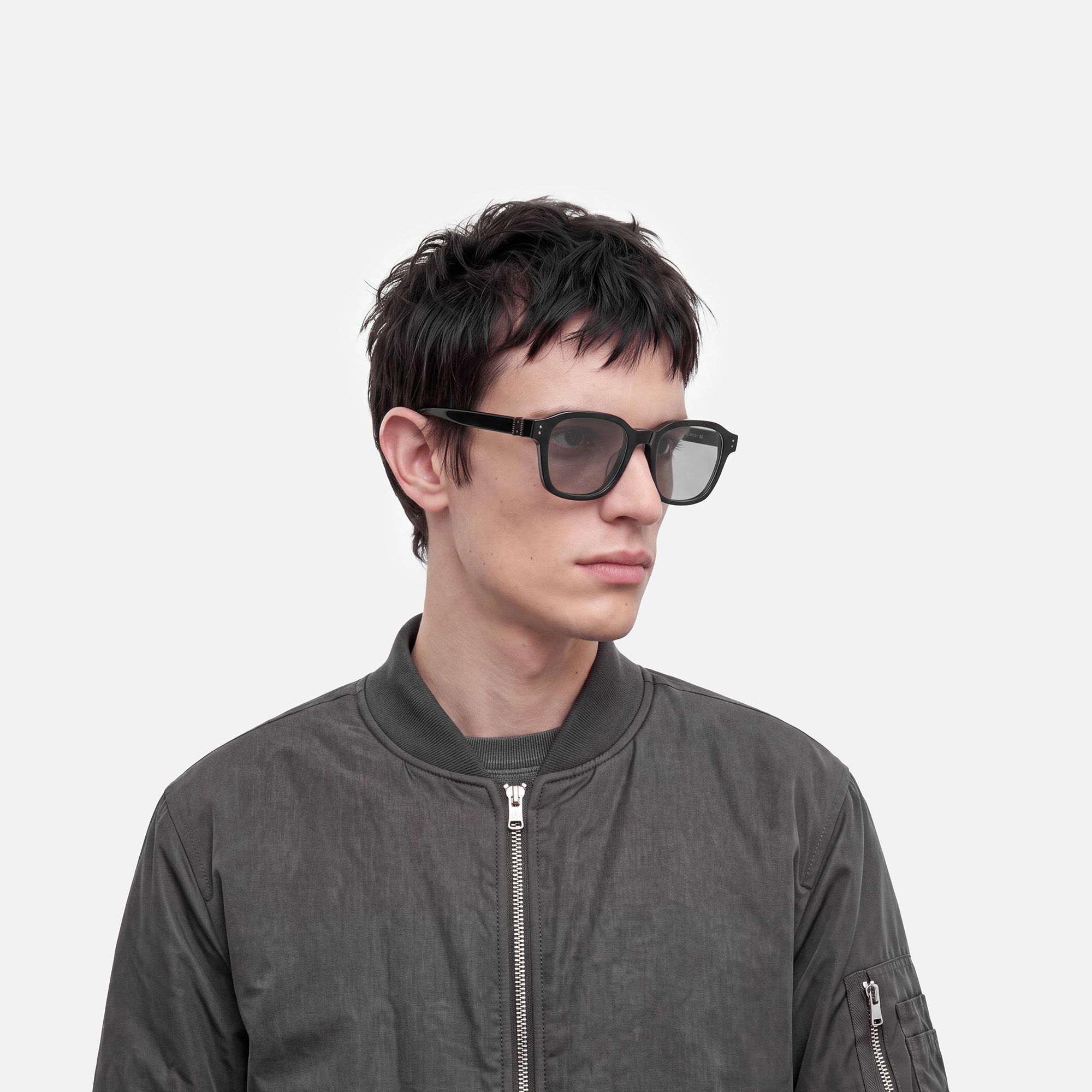 Rainier - Dark Gray Tint Black Zipper Sunnies by Vooglam - Model Side Profile