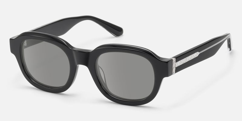 Eerie - Shiny Black Gray Tinted Diamond Sunnies | Vooglam