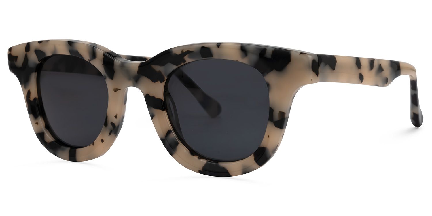 Dehateh - Round Tortoise Sunglasses | Vooglam Front View