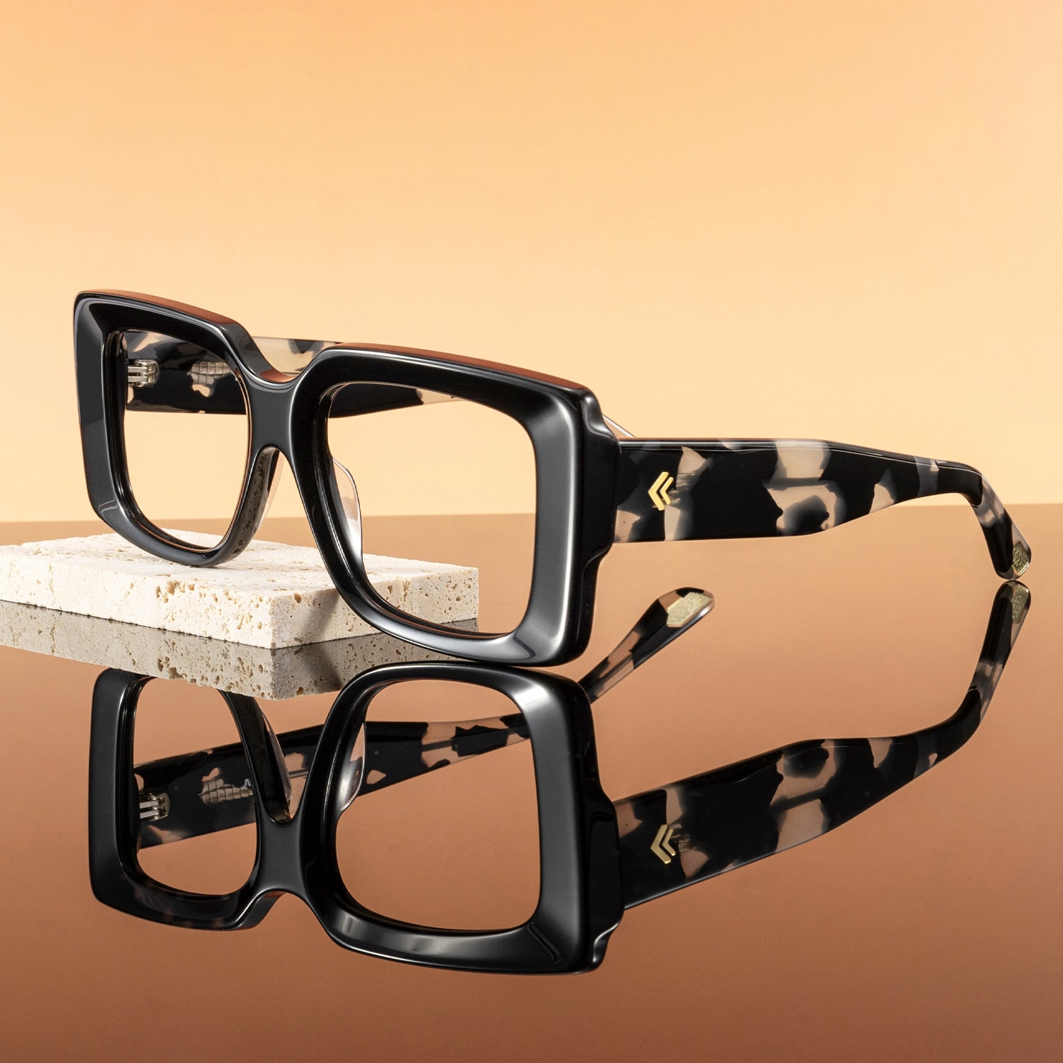 Kente - Rectangle Black Eyeglasses - 1