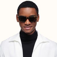 Anansi - Tortoise Rectangle Sunglasses | Vooglam On Model 1