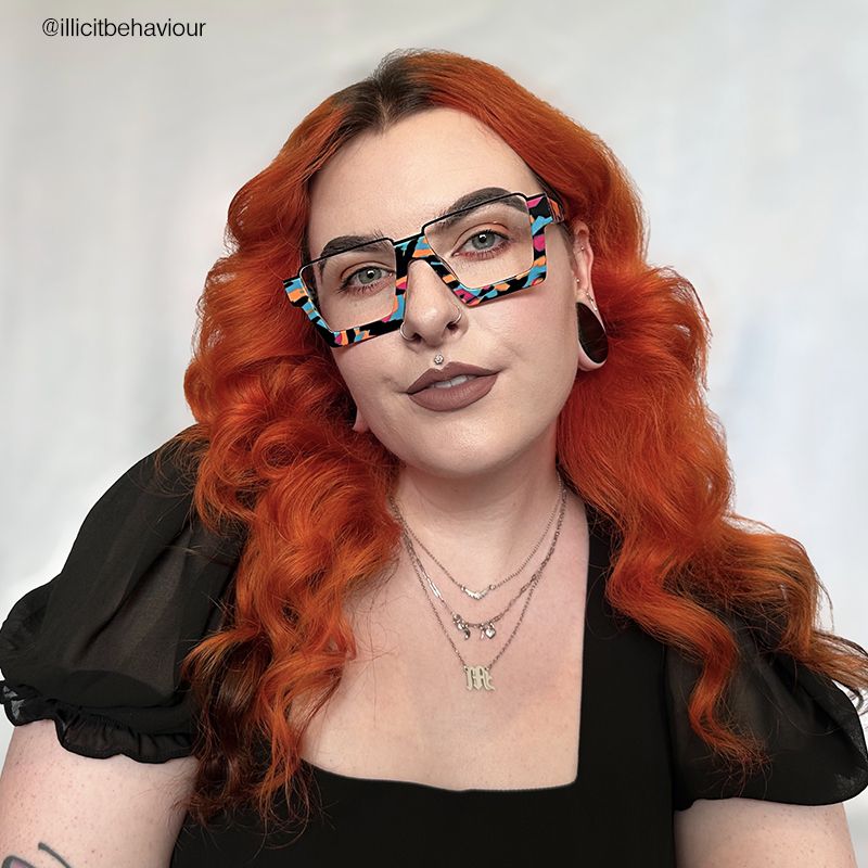 Elevate your style with the unique Dardhan multicolor frames. A bold, well-crafted design that balances vibrant color palettes with a classic silhouette.