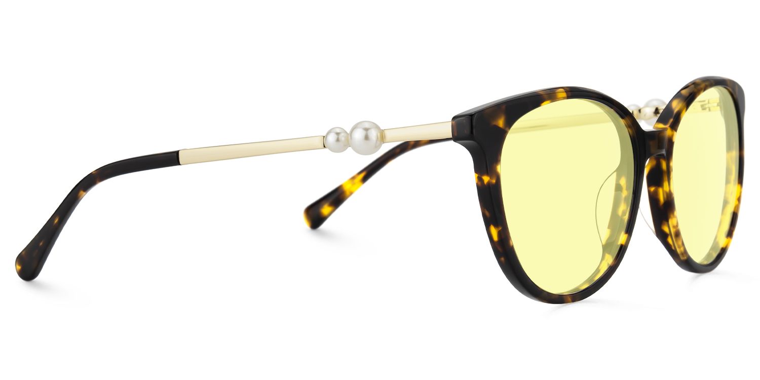 Pearl - Round Tortoise Sunglasses | Vooglam 4