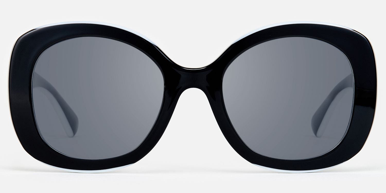 Athina - Oversized Black Round Frame Sunglasses | Vooglam Angle View