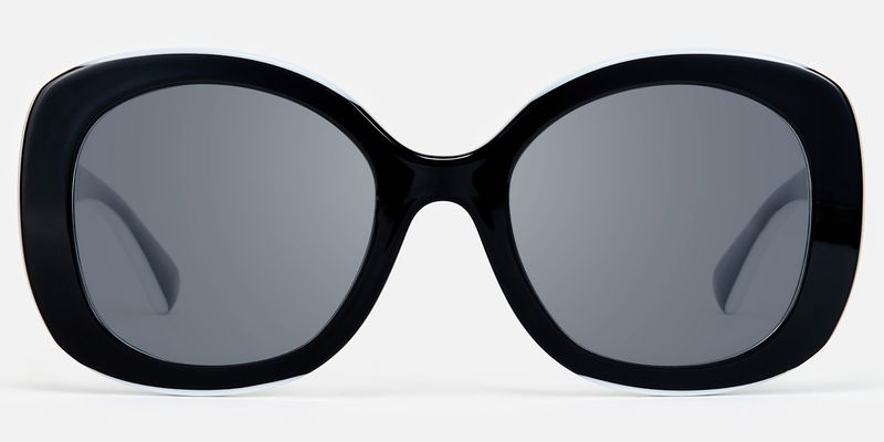 Athina - Round Black Sunglasses