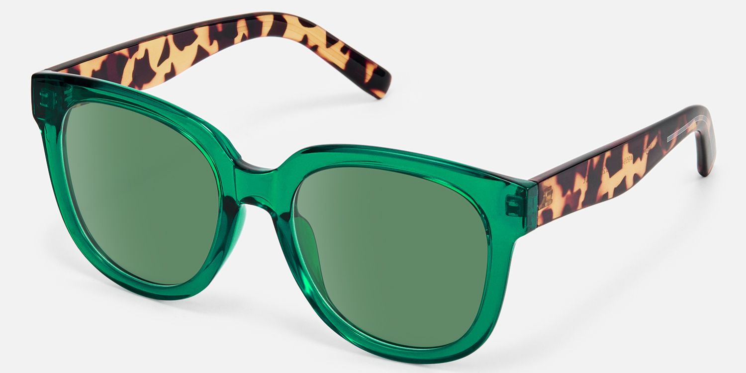 Vernetta - Square Dark/Green Sunglasses | Vooglam Front View
