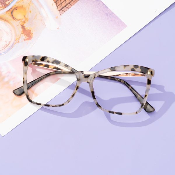Libby - Butterfly Tortoise Eyeglasses