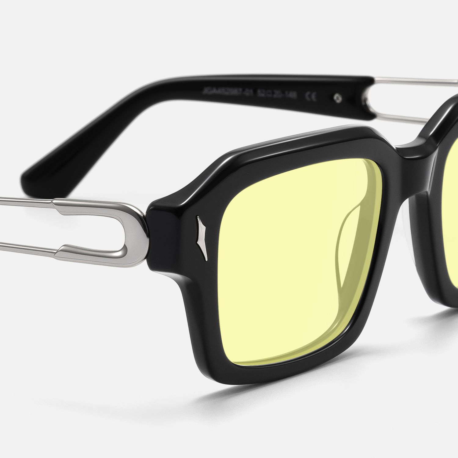 Blindspot - Thick Acetate Black Sunglasses | Vooglam Design Details