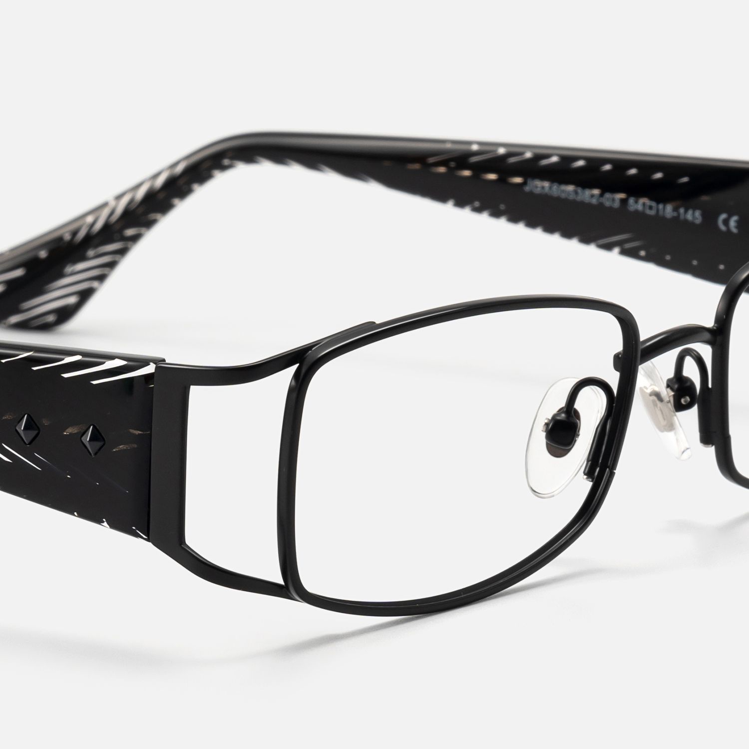 Wren - Unique Metal Rim Rectangle Black Glasses | Vooglam Design Details