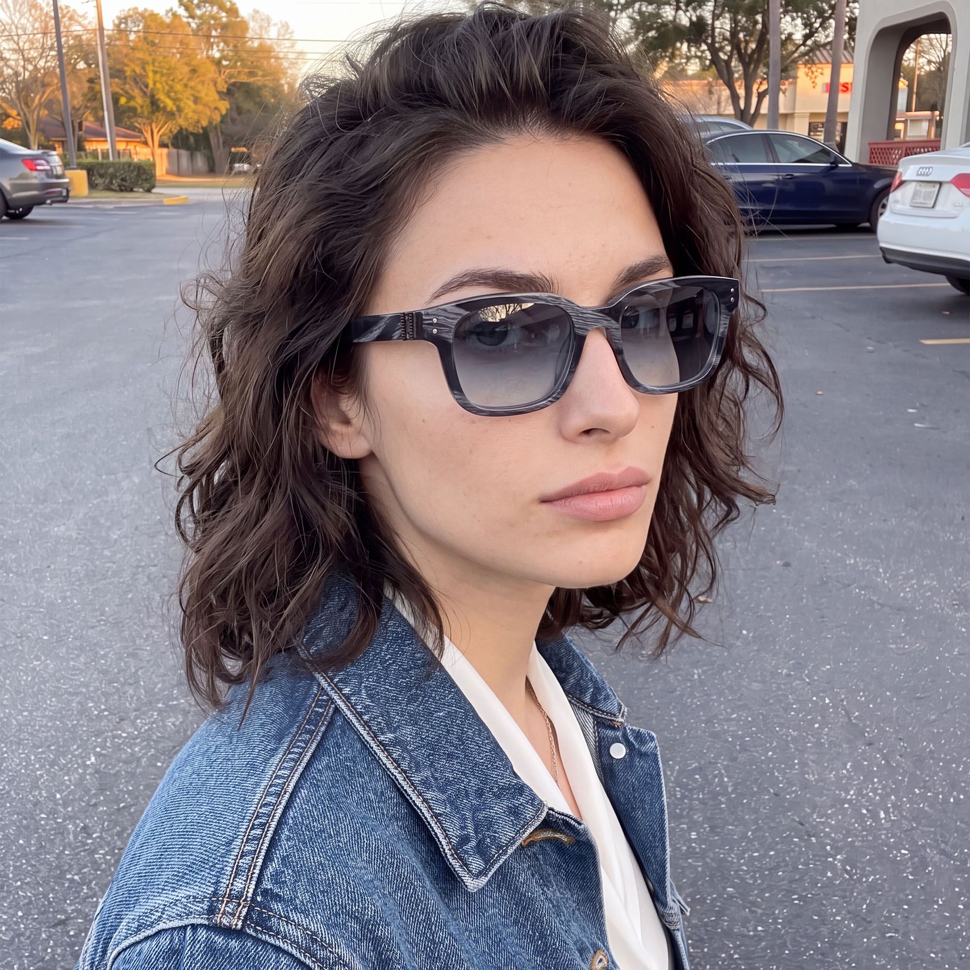 Vooglam Street Style in Real Life: Rainier - Dark Blue Horn Gradient Lens Shades by Vooglam