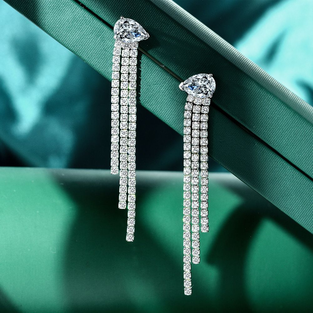 Sparkle Diamond White Waterdrop Pierced Earrings by Vooglam - Lifestyle Look