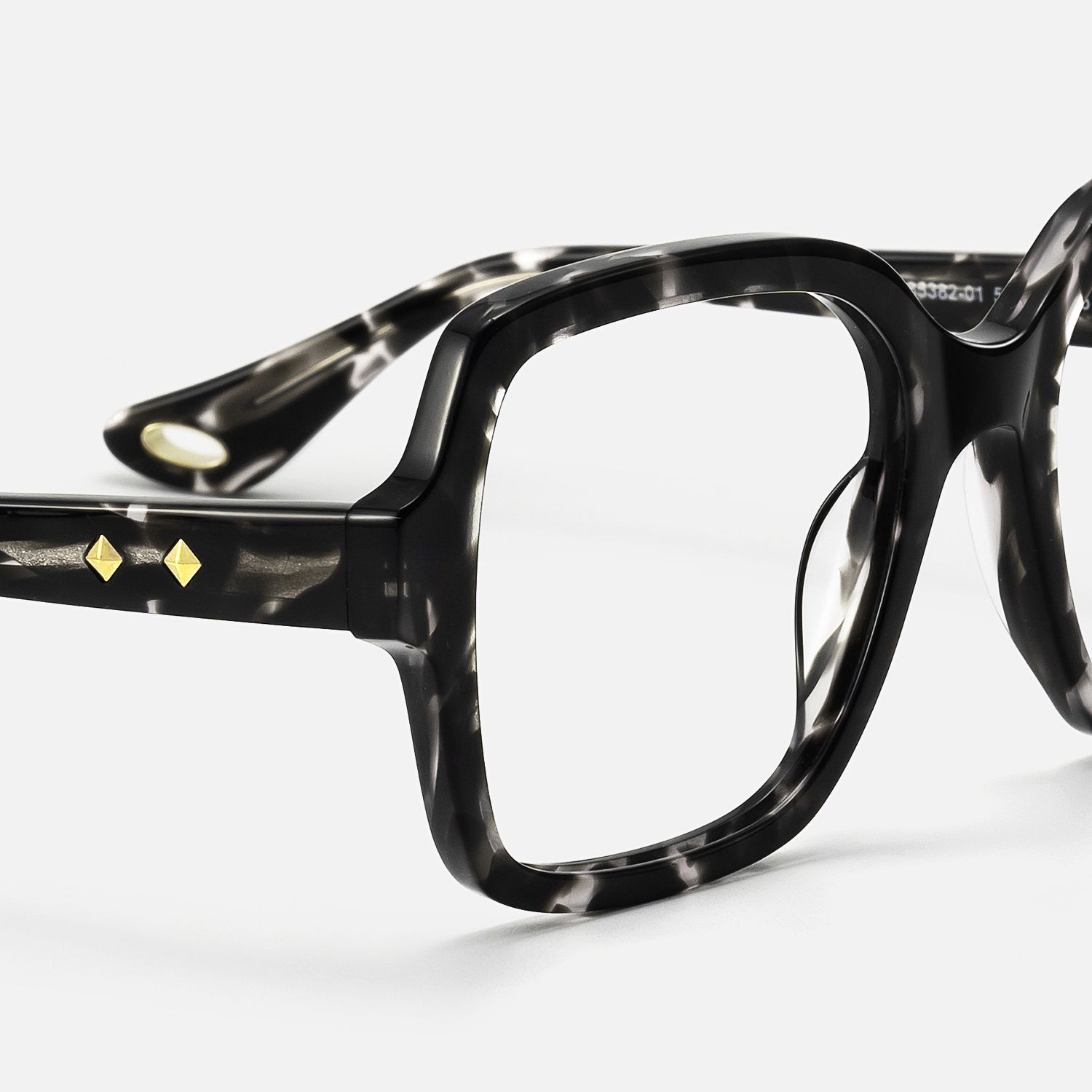 Meridian - Statement Square Black Eyeglasses | Vooglam Design Details