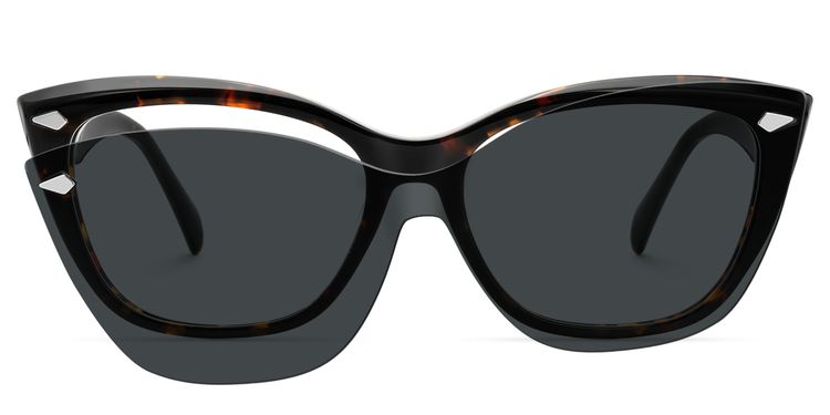 Fineen - Cat Eye Tortoise Clip-on Sunglasses | Vooglam display picture 2