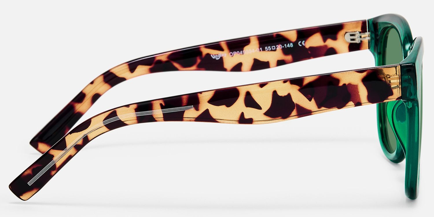 Vernetta - Square Dark/Green Sunglasses product detail 3