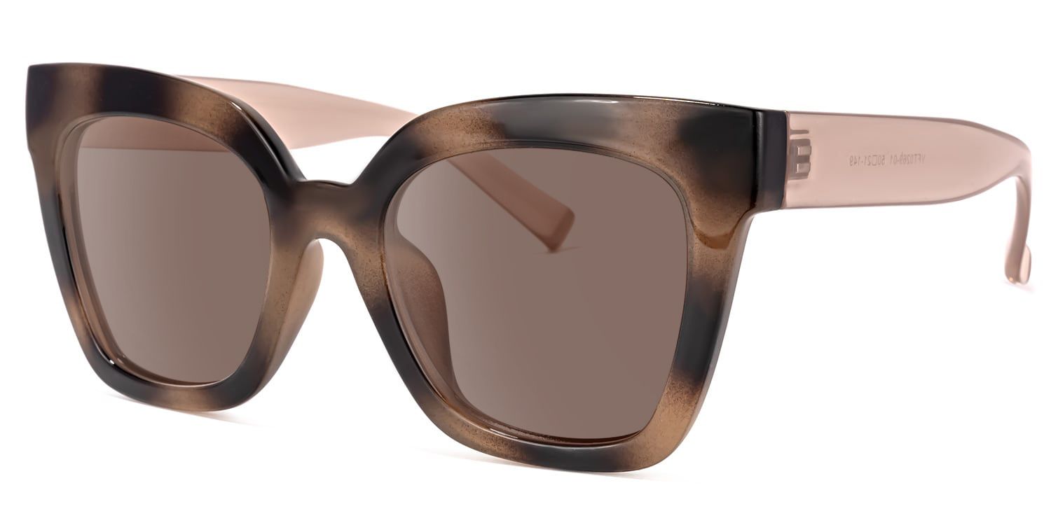 Naila - Square Tortoise Sunglasses│Vooglam Front View