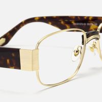 Nyame - Rectangle Gold Eyeglasses | Vooglam Design Details