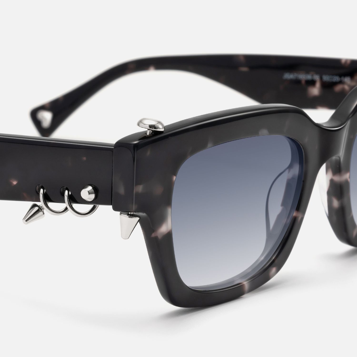 Sabrina - Piercing Black Tortoise Sunglasses | Vooglam Design Details