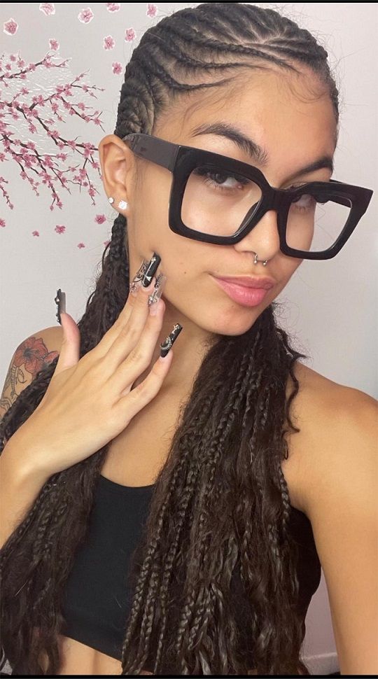Vooglam review from briena.taveras: I am very satisfied with my glasses