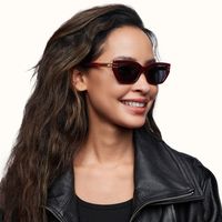 Nomad - Red Cat eye Sunglasses | Vooglam On Model 2