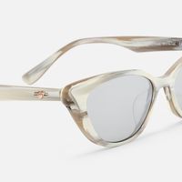 Jacinda - Cat Eye White Sunglasses | Vooglam Design Details