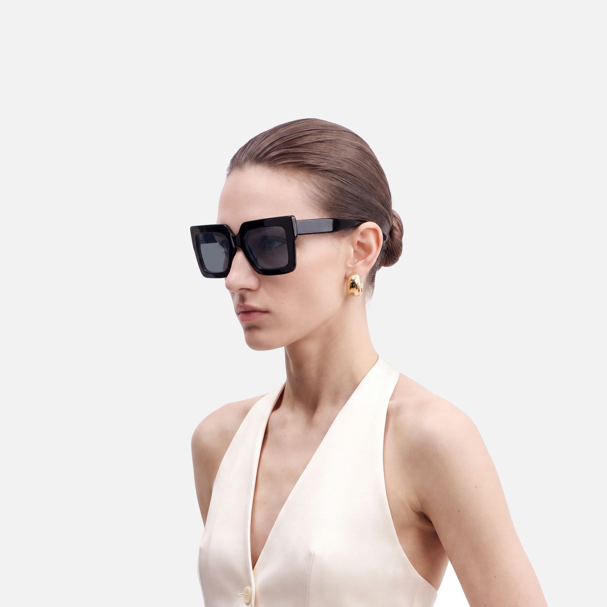 Charisse - Bold Chunky Square Black Sunglasses | Vooglam On Model 3