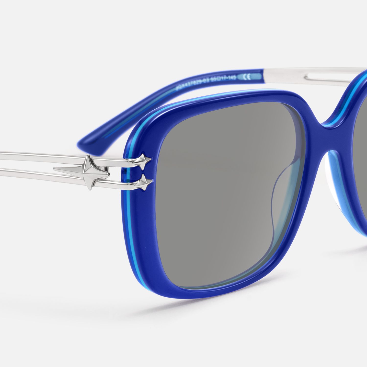 Nova - Bright Blue Gray Tint Y2K Star Sunnies by Vooglam - Design Details