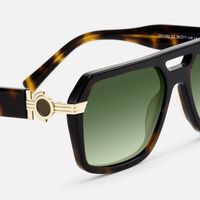 Maverick - Gold Tortoise Aviator Sunglasses | Vooglam Design Details