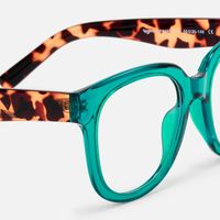 Vernetta - Square Dark/Green Sunglasses | Vooglam Design Details