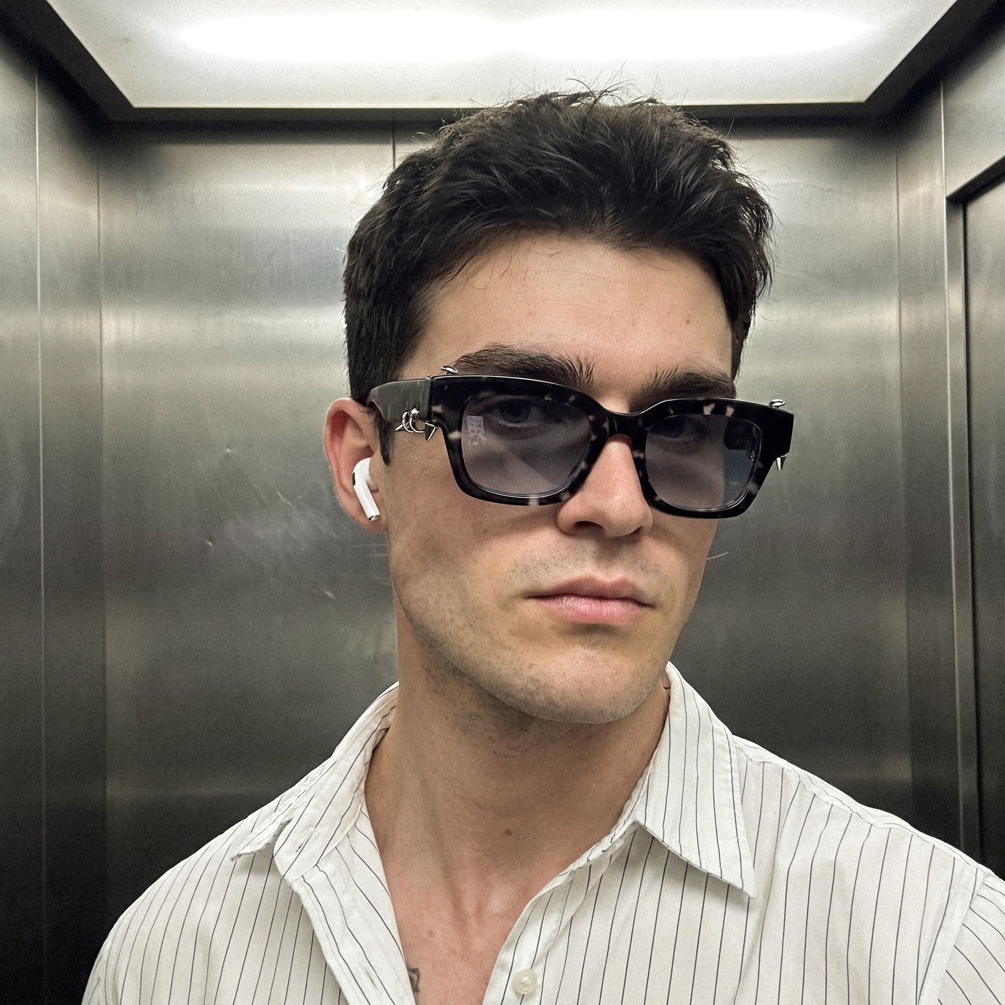 Vooglam Street Style in Real Life: Sabrina - Clear Pierced Yellow Tint Sunglasses by Vooglam