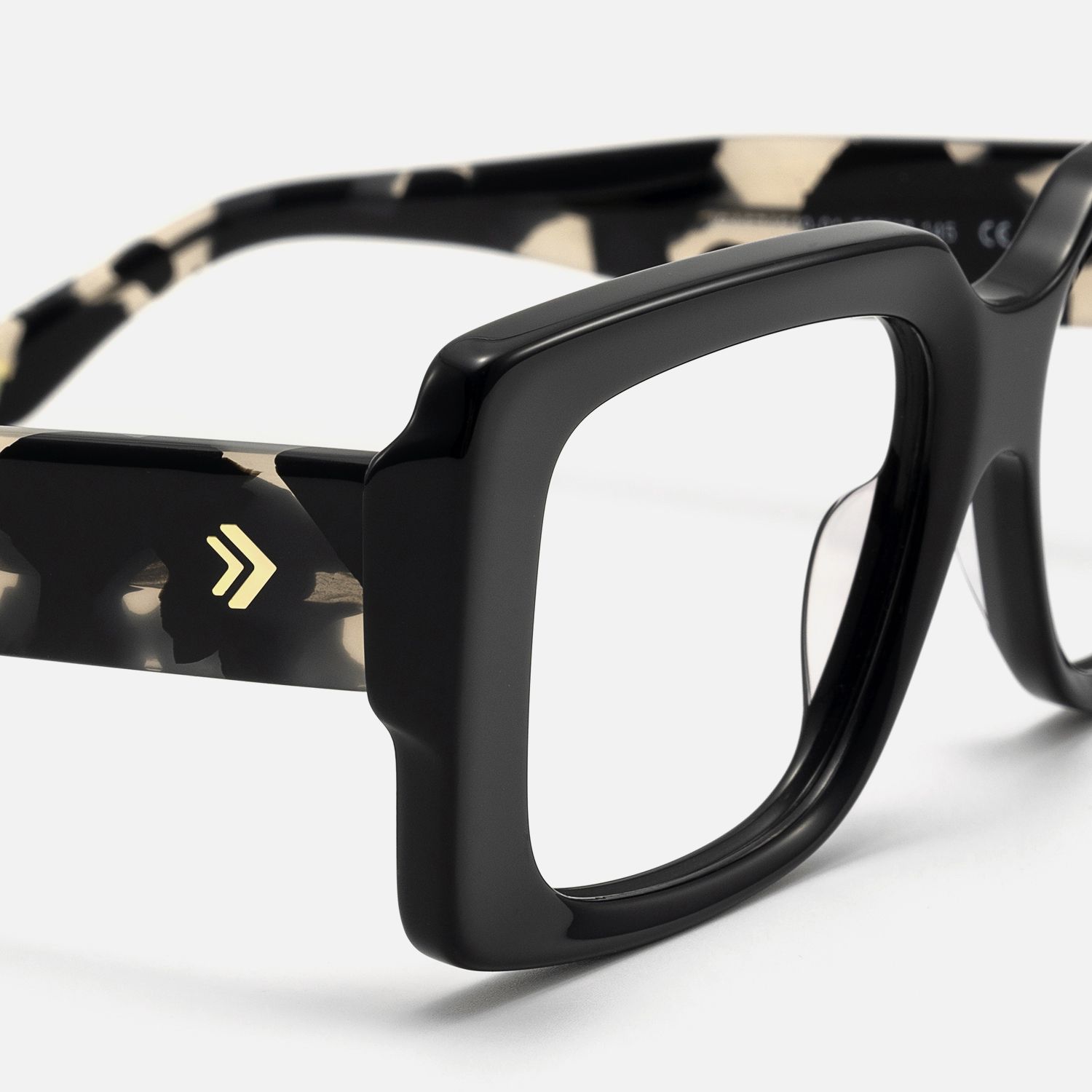 Kente - Rectangle Black Eyeglasses product detail 4