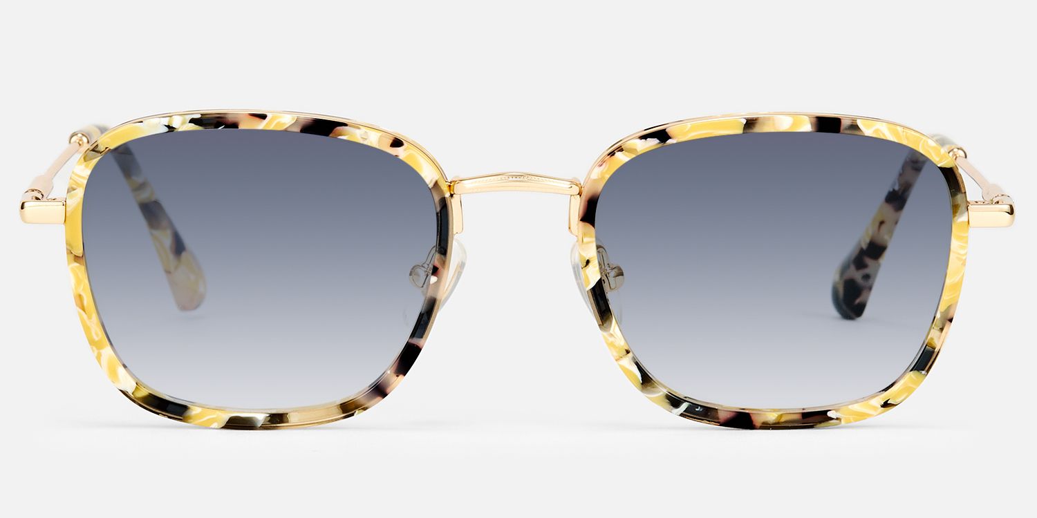 Sundance - Square Yellow Sunglasses | Vooglam Angle View