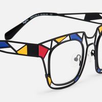 Mondrian - Square Black Eyeglasses | Vooglam Design Details