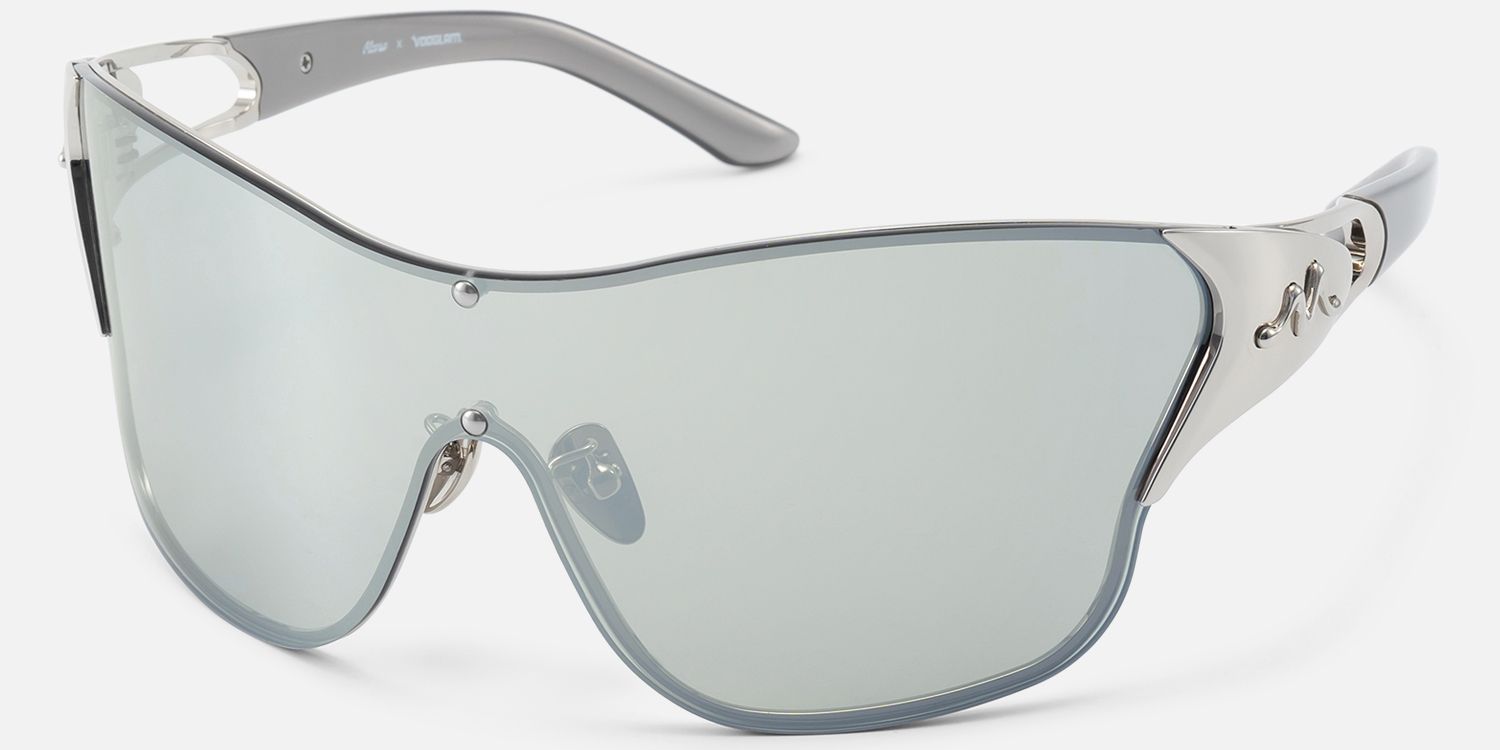 Suzuka - One Piece Shiny Silver Shield Sunglasses | Vooglam Front View