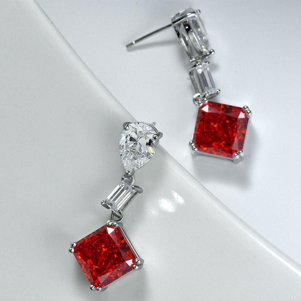 Charming Ruby Red Rhombus Pierced Earrings by Vooglam - Lifestyle Look